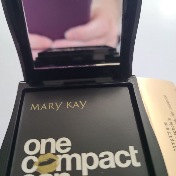 𝅺MARY Kay Mini Compact Special Edition for 50 years - Picture 3 of 6